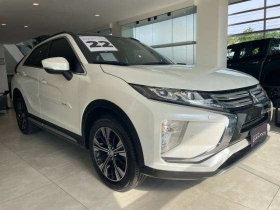 MITSUBISHI ECLIPSE CROSS 1.5 MIVEC TURBO GASOLINA HPE-S CVT MITSUBISHI ECLIPSE CROSS 1.5 MIVEC TURBO GASOLINA HPE-S CVT